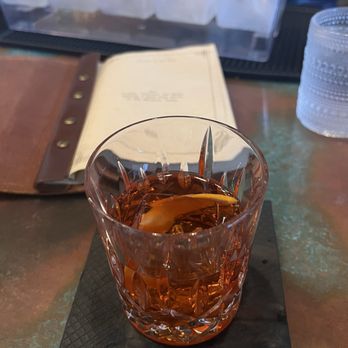 The Rose - Boulevardier - Bars Near Me - San Antonio, Texas