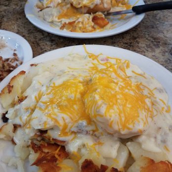 Carolyn's Cafe - A split order!! So much food. - Breakfast & Brunch Near Me - Redlands, California Carolyn's Cafe - A split order!! So much food. - Breakfast & Brunch Near Me - Redlands, California