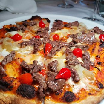 Quindici 15 - steak pizza - Italian Near Me - Montreal, Quebec Quindici 15 - steak pizza - Italian Near Me - Montreal, Quebec