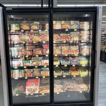 Honey's Marketplace - Vegan and vegetarian options - Delis Near Me - Kanab, Utah
