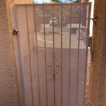 Silver Desert Handyman - rusty metal gate before repair - Handyman Near Me - Henderson, Nevada