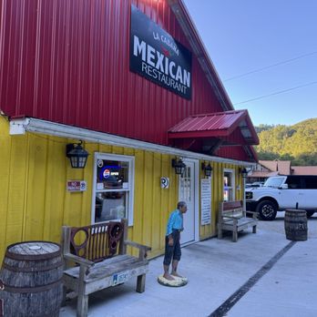 La Cabana Mexican Restaurant - Front of restaurant - Mexican Near Me - Slade, Kentucky La Cabana Mexican Restaurant - Front of restaurant - Mexican Near Me - Slade, Kentucky