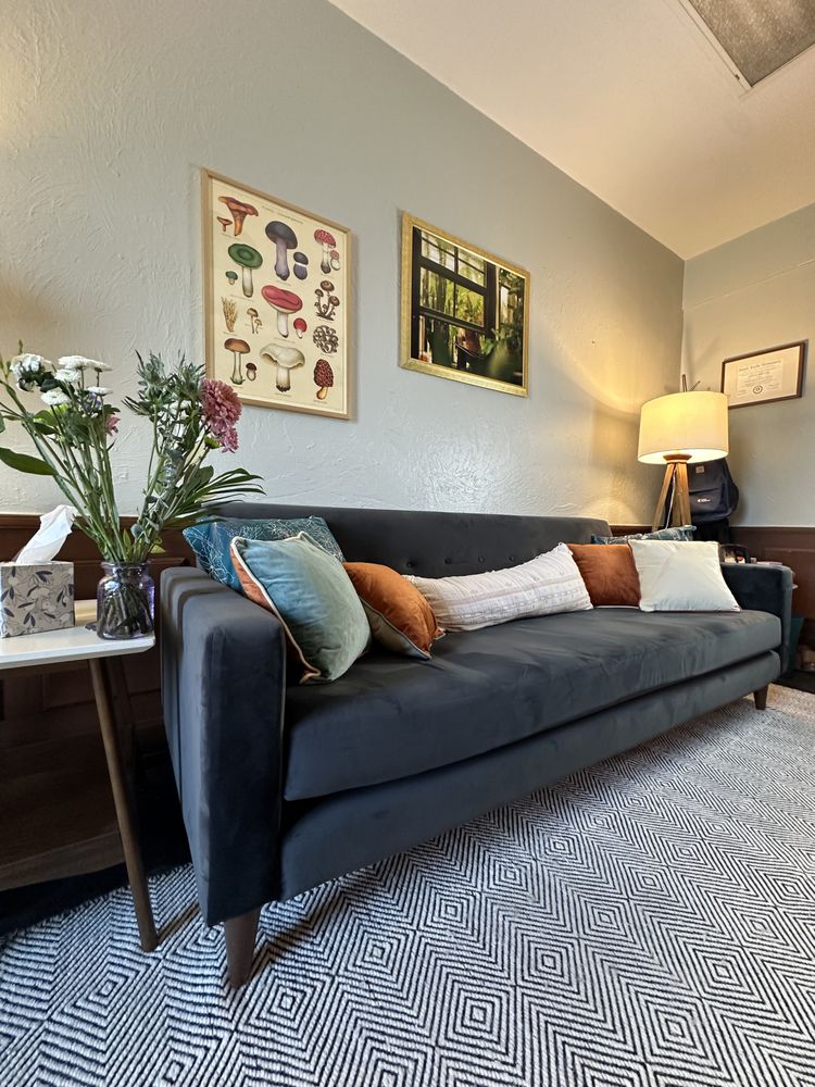 Guesthouse Therapeutics - grief counselor in Oklahoma City, OK