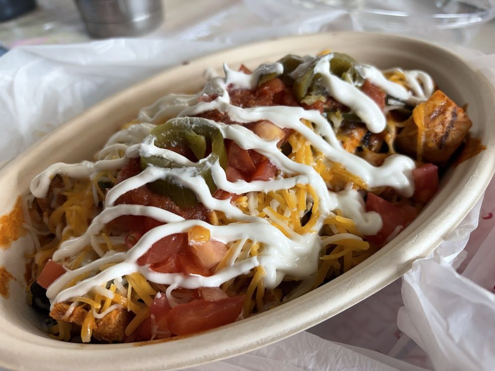 Barrio Burrito Bar Logo