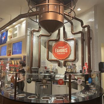 Chocolats Favoris - Menu - Chocolatiers & Shops Near Me - Aurora, Ontario Chocolats Favoris - Menu - Chocolatiers & Shops Near Me - Aurora, Ontario