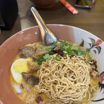 DAKZEN - Khao Soi with pork belly - Thai Near Me - Somerville, Massachusetts