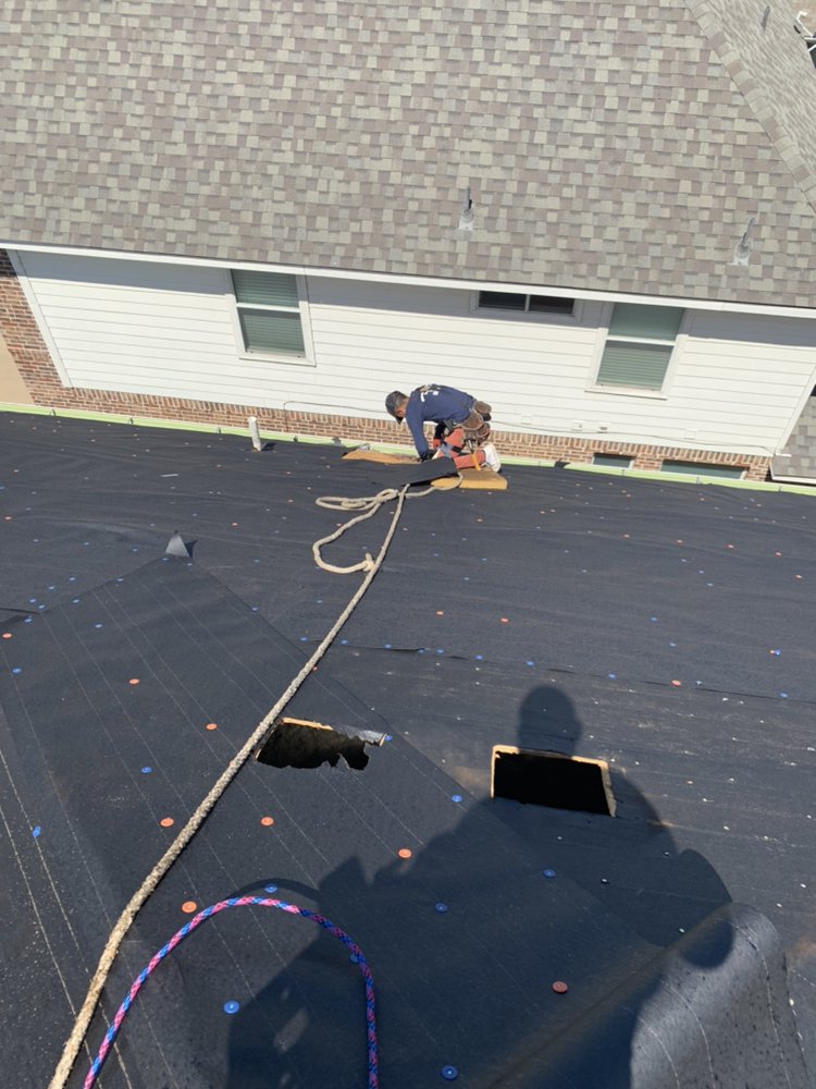 Slide of 50 Stars Roofing