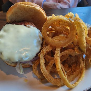 Red Heat Tavern - Classic Burger - American Near Me - South Windsor, Connecticut