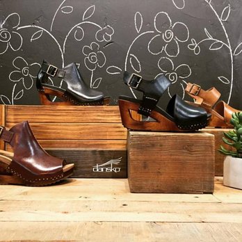 The Toggery - Kalispell - Shoe Stores Near Me - Kalispell, Montana