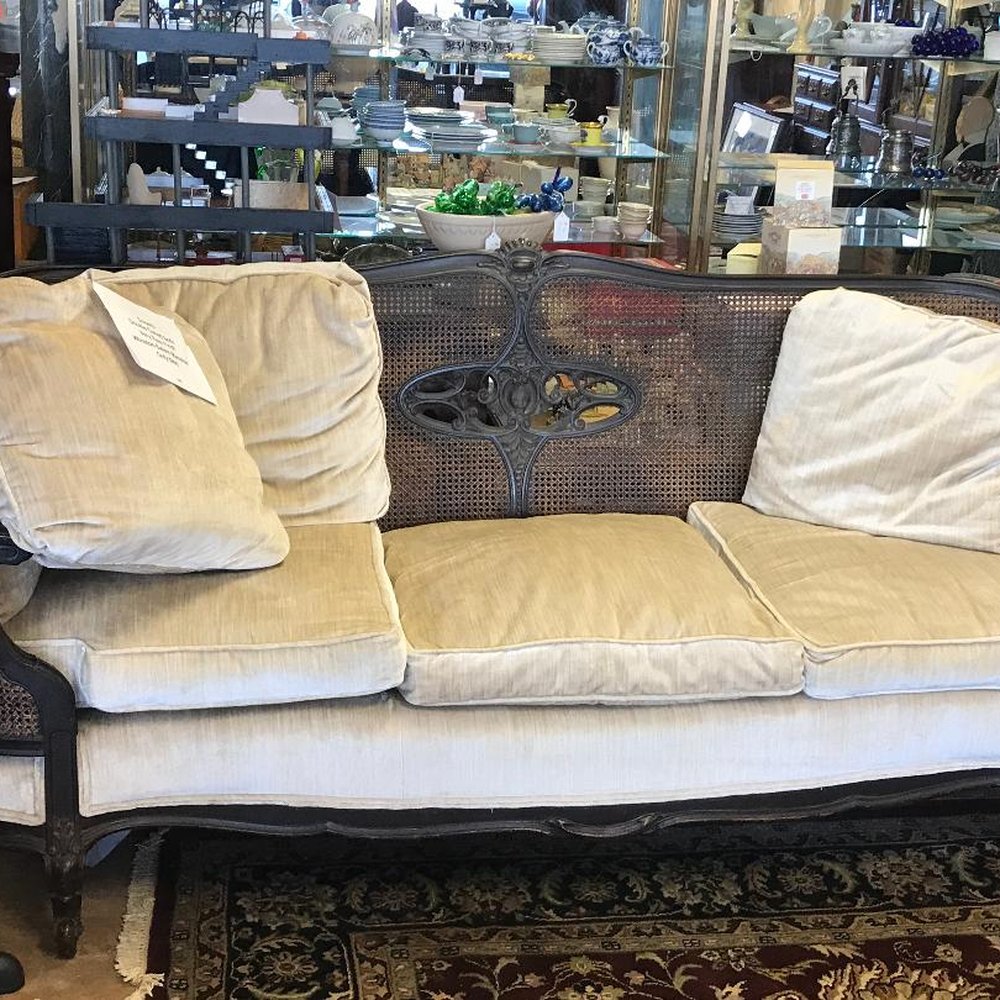 Evenbrooke Marketplace - Antiques Near Me - Lexington, North Carolina