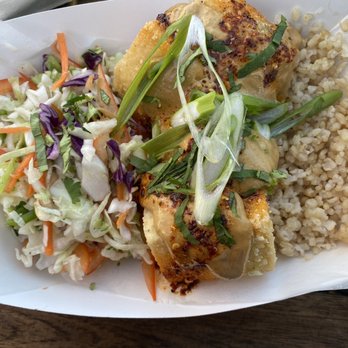 Coachwhip Cafe - Spicy peanut tofu bowl - Food Trucks Near Me - Coleville, California