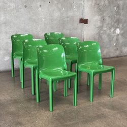 Doodad - Revolutionary design. Magistrettis Selene chairs in the best Italian green.