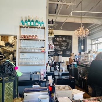 CoCo & Blu - Cocktail Bars Near Me - Arlington Heights, Illinois