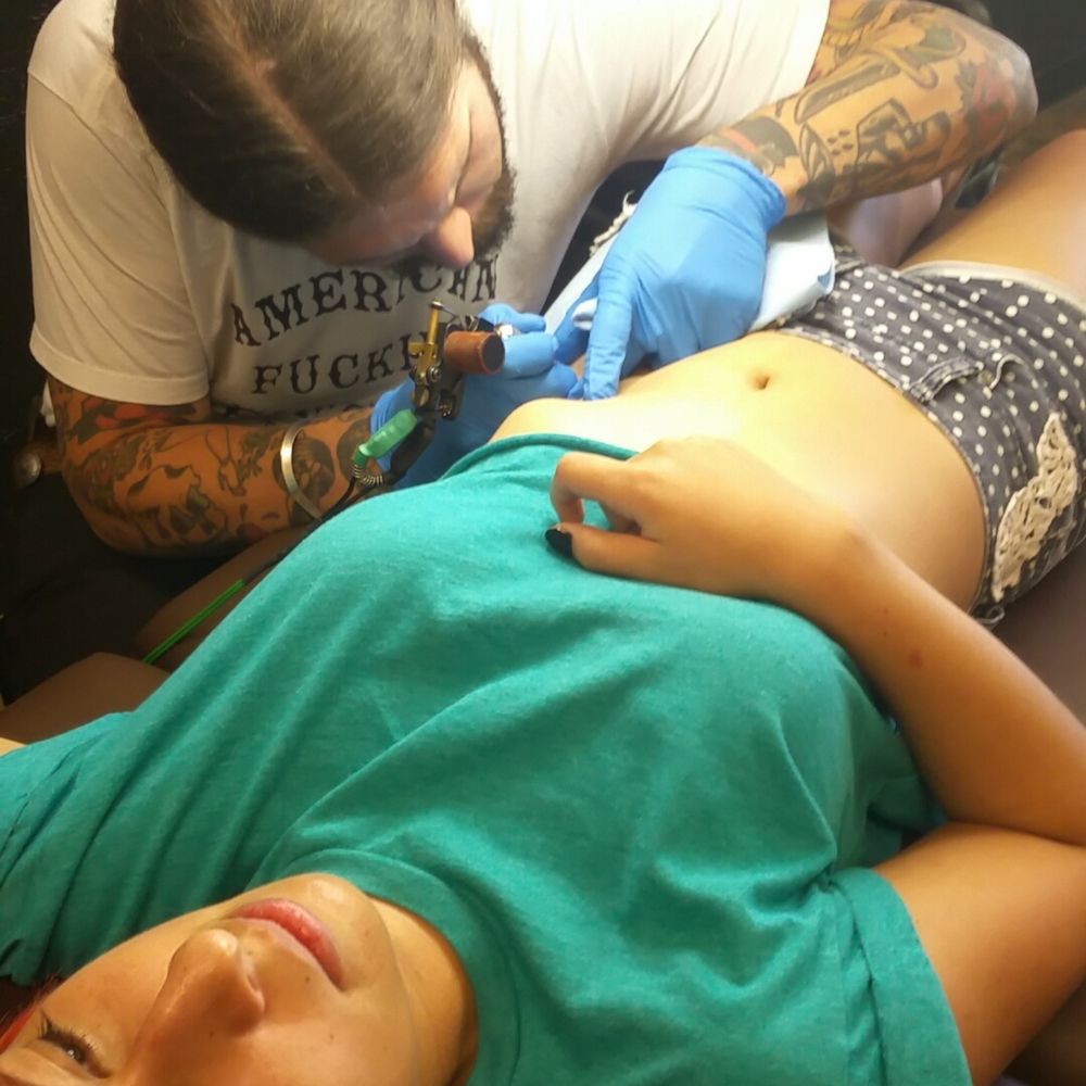 Black Rose Tattooers - Tattooing our hips with a small minimalist piece. - Tattoo Near Me - Tucson, Arizona Black Rose Tattooers - Tattooing our hips with a small minimalist piece. - Tattoo Near Me - Tucson, Arizona