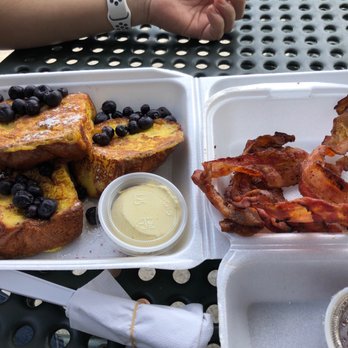 Koa Pancake House - Blueberry French Toast with a side of Bacon - Breakfast & Brunch Near Me - Honolulu, Hawaii Koa Pancake House - Blueberry French Toast with a side of Bacon - Breakfast & Brunch Near Me - Honolulu, Hawaii