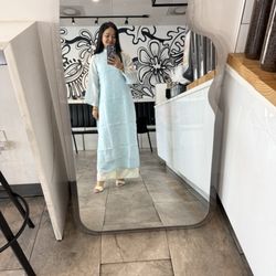 MÖGE TEE - Sand Lake - Cute mirror. ... forgot to steam my dress -_-