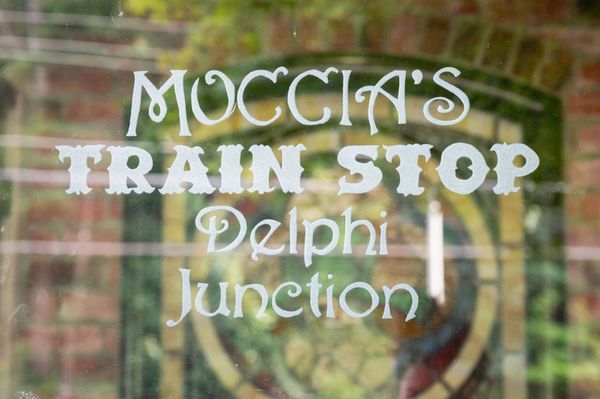 Moccia's Train Stop by null