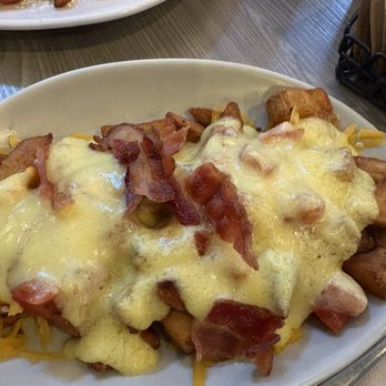 T's Restaurant - Southwest home fries. Our favorite. - Breakfast & Brunch Near Me - Narragansett, Rhode Island T's Restaurant - Southwest home fries. Our favorite. - Breakfast & Brunch Near Me - Narragansett, Rhode Island