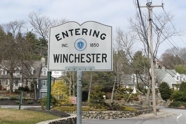 WINCHESTER TOWN OF Updated July 2024 154 Horn Pond Brook Rd