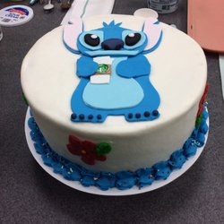 Heavenly Divine Cakes - This bakery produced all of these cakes.
