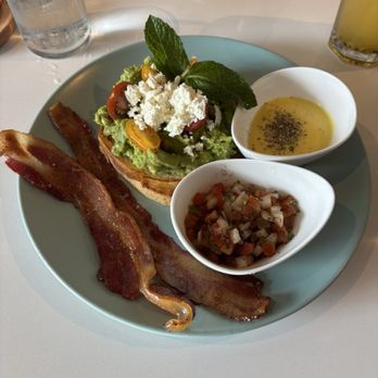 Early Owl - Saucy Avo (hollandaise sauce with avocado toast and balsamic pico) - Breakfast & Brunch Near Me - Salt Lake City, Utah Early Owl - Saucy Avo (hollandaise sauce with avocado toast and balsamic pico) - Breakfast & Brunch Near Me - Salt Lake City, Utah