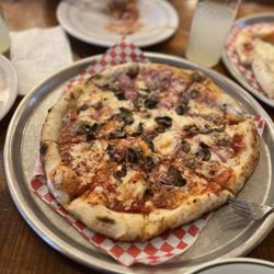 Old Germantown - Milwaukee pizza