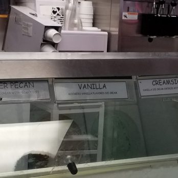 Moomers - Ice Cream & Frozen Yogurt Near Me - Traverse City, Michigan