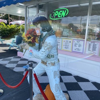 Dairy Joy - Ice Cream & Frozen Yogurt Near Me - Tampa, Florida Dairy Joy - Ice Cream & Frozen Yogurt Near Me - Tampa, Florida