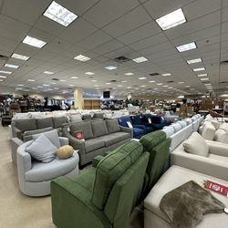 Pottery Barn Outlet