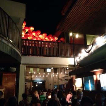 Hotel Steyne - The courtyard - Hotels Near Me - Manly, NSW Hotel Steyne - The courtyard - Hotels Near Me - Manly, NSW