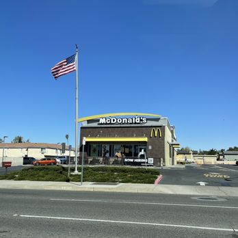 McDonald's - Exterior - Fast Food Near Me - Santa Ana, California McDonald's - Exterior - Fast Food Near Me - Santa Ana, California