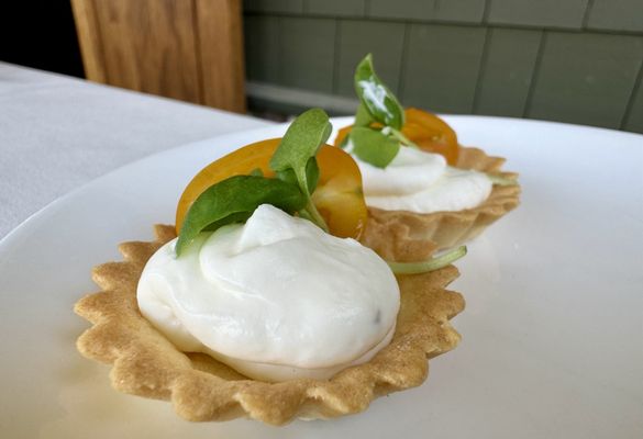 The Restaurant at Ponte by null