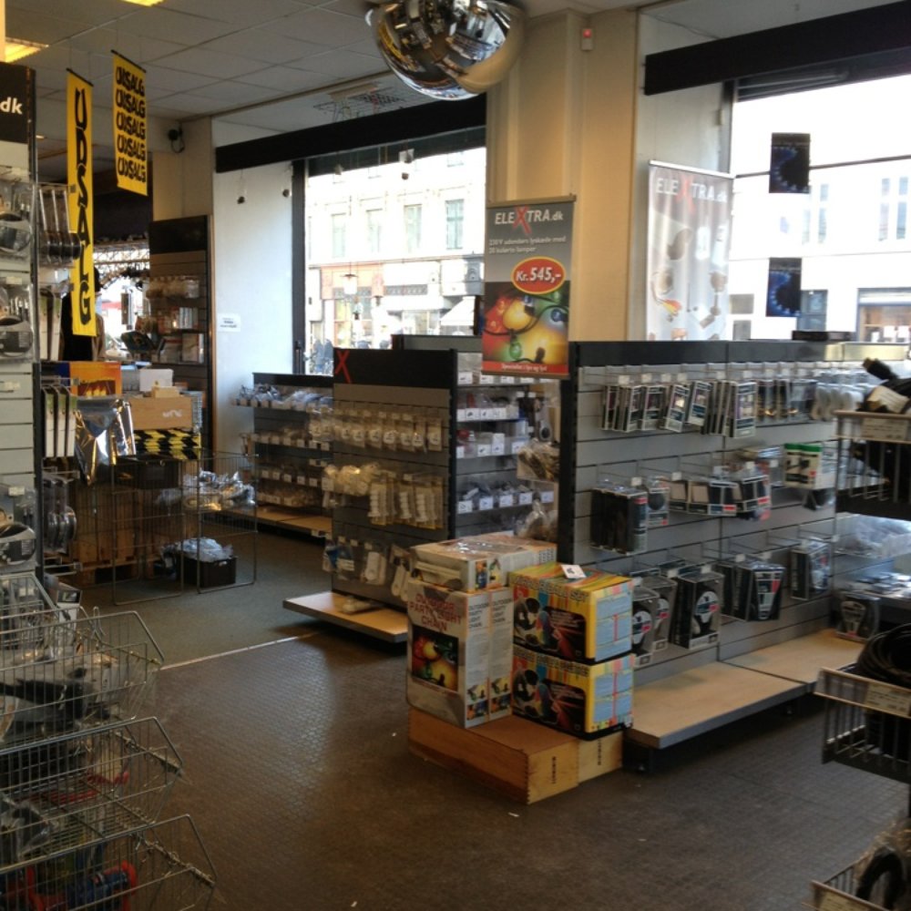 Brinck Elektronik - Electronics Near Me - København K, 84
