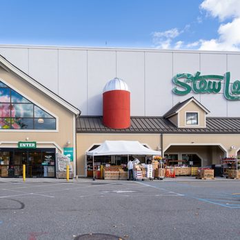 Stew Leonard’s - Paramus Park Mall - Grocery Near Me - Paramus, New Jersey Stew Leonard’s - Paramus Park Mall - Grocery Near Me - Paramus, New Jersey