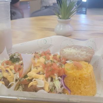 Chatos Tacos - Fish taco combo plate with horchata - Mexican Near Me - Henderson, Nevada Chatos Tacos - Fish taco combo plate with horchata - Mexican Near Me - Henderson, Nevada
