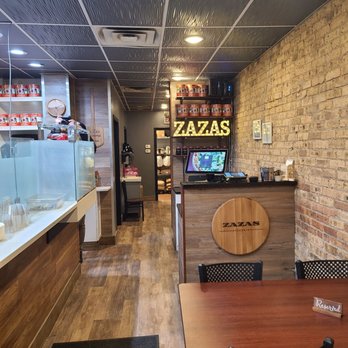 Zazas Pizzeria - Pizza Near Me - Chicago, Illinois