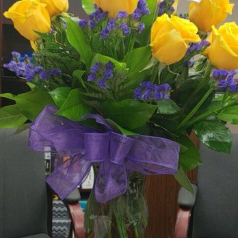 Blossom Designs - Florists Near Me - Hixson, Tennessee