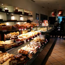 ラ ブティック ドゥ ジョエル ロブション 恵比寿ガーデンプレイス店 35 Photos Bakeries 三田1 13 1 目黒区 東京都 Japan Restaurant Reviews Phone Number Yelp