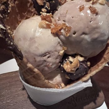 Bludorn - The coffee & gianduja ice cream was slimy and had the weirdest texture - New American Near Me - Houston, Texas Bludorn - The coffee & gianduja ice cream was slimy and had the weirdest texture - New American Near Me - Houston, Texas