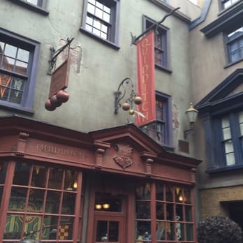 Universal Studios Florida - Diagon Alley - Amusement Parks Near Me - Orlando, Florida Universal Studios Florida - Diagon Alley - Amusement Parks Near Me - Orlando, Florida