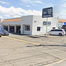 Exterior outside entrance of P&B Automotive - Our location at Kolb and Broadway - Tucson, Arizona Exterior outside entrance of P&B Automotive - Our location at Kolb and Broadway - Tucson, Arizona
