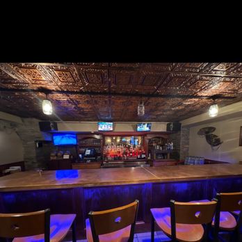 Ragtime - Back bar - Pubs Near Me - Arlington, Virginia