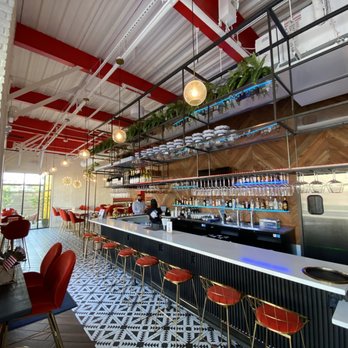 Kin Dee - Love the decor and colors - feels retro yet asian theme. - Thai Near Me - Houston, Texas Kin Dee - Love the decor and colors - feels retro yet asian theme. - Thai Near Me - Houston, Texas