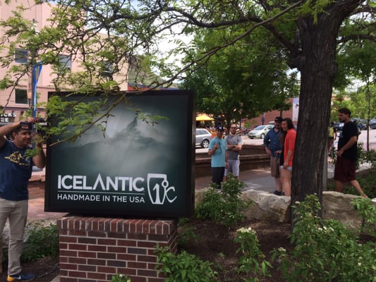 Icelantic Skis by null