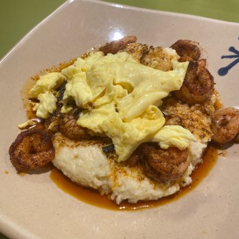 Snooze, an A.M. Eatery - Shrimp and grits - Breakfast & Brunch Near Me - Charlotte, North Carolina