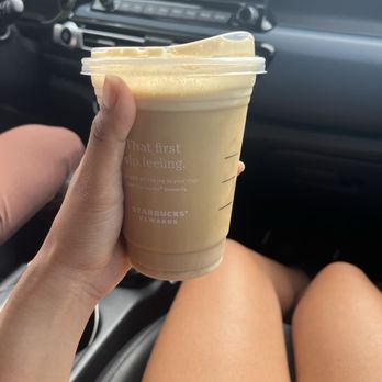 Starbucks - Coffee & Tea Near Me - Summerville, South Carolina Starbucks - Coffee & Tea Near Me - Summerville, South Carolina