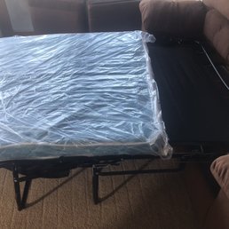Pull out couch in master bedroom with broken springs on the upper right. Pull out couch in master bedroom with broken springs on the upper right.