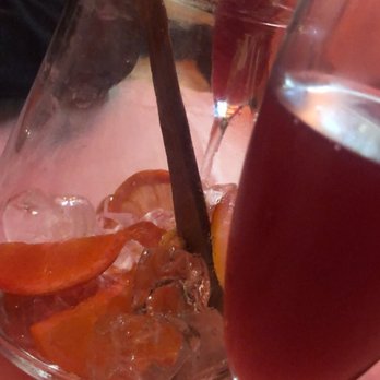 Bosque Palermo - Red sangria - Spanish Near Me - Barcelona, B Bosque Palermo - Red sangria - Spanish Near Me - Barcelona, B