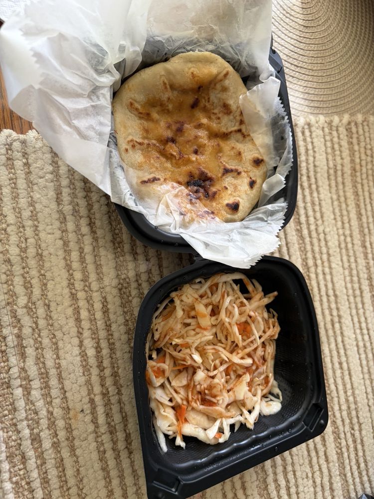 Irene's Pupusas