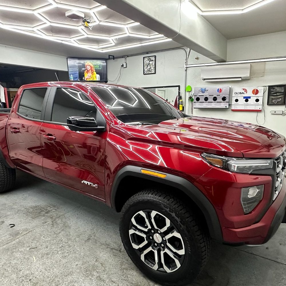 Buick GMC Sherman Oaks - New 2014 GMC Canyon At4 - Car Dealers Near Me - Sherman Oaks, California Buick GMC Sherman Oaks - New 2014 GMC Canyon At4 - Car Dealers Near Me - Sherman Oaks, California